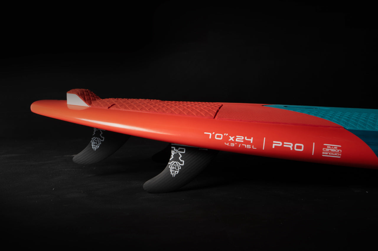 2025 STARBOARD SUP 7'10" x 28" 104L PRO BLUE CARBON SANDWICH