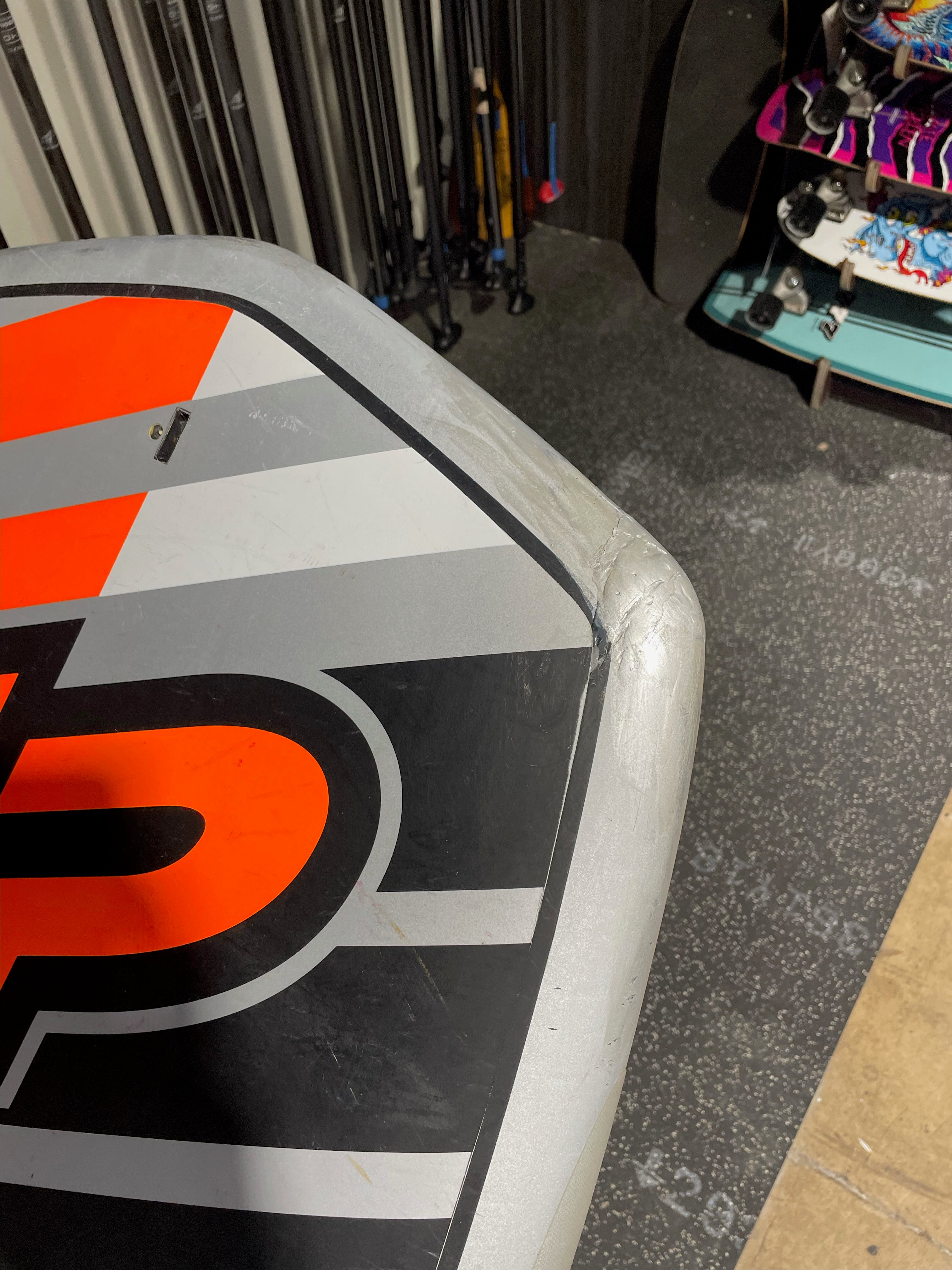 USED JP AUSTRALIA 7'2" x 28" 103L